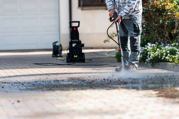 Why Choose Our Certified Pressure Washing Experts for Your Project Needs in Hollister, MO?